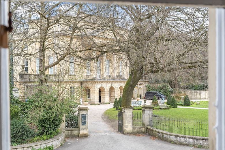 1 bedroom flat, Sydney Place, Bath BA2 - Available