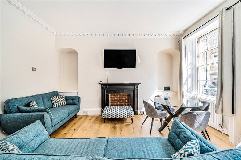 1 bedroom flat, New King Street, Bath BA1 - Available