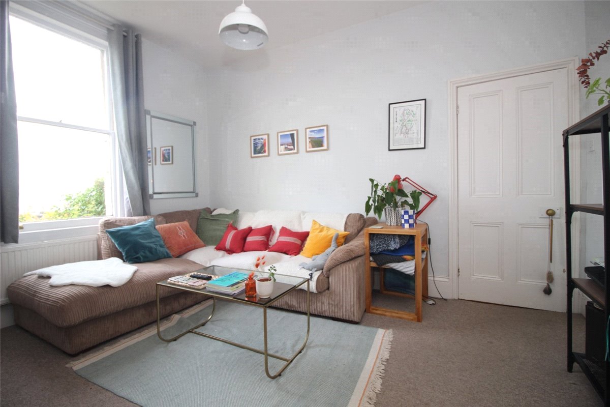 2 bedroom flat, Belgrave Terrace, Bath BA1 - Sold