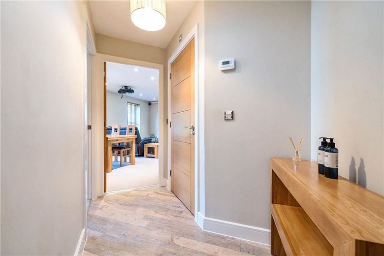 2 bedroom house, Rennie Close, Bath BA2 - Sold
