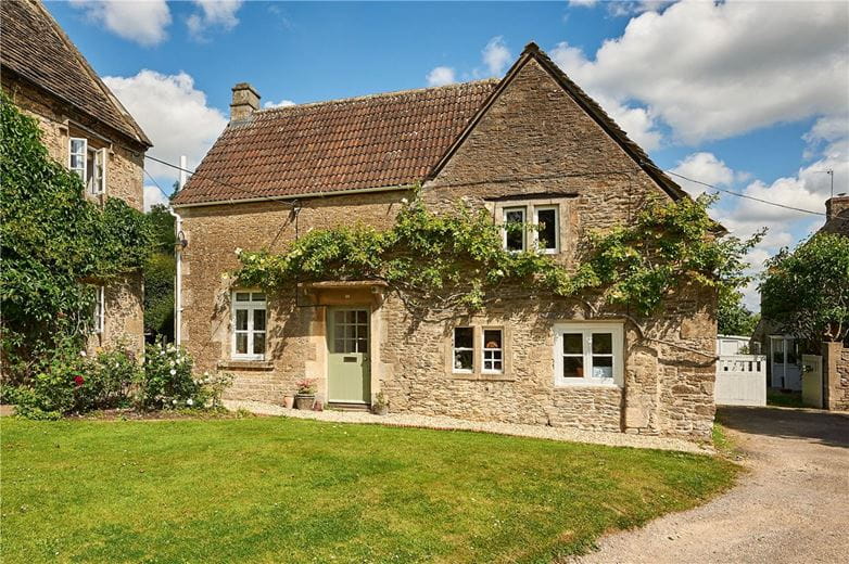 2 bedroom house, Gastard Lane, Gastard SN13 - Available