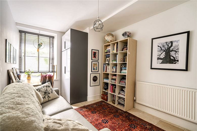 2 bedroom flat, Sydney Place, Bath BA2 - Available