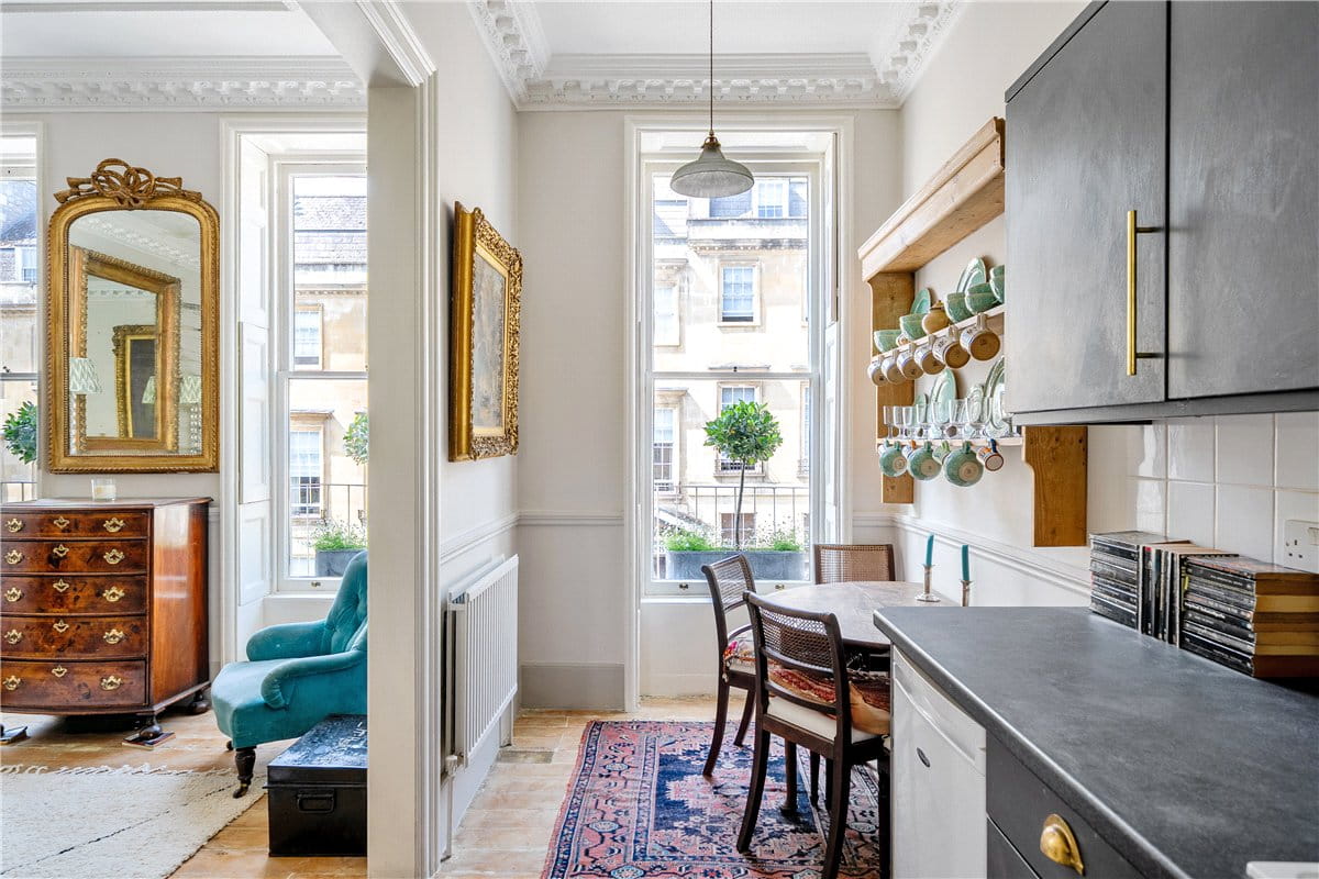 1 bedroom flat, Russell Street, Bath BA1 - Sold STC