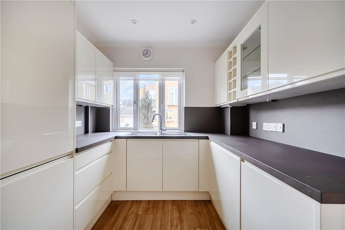 3 bedroom house, Hansford Mews, Entry Hill BA2 - Available