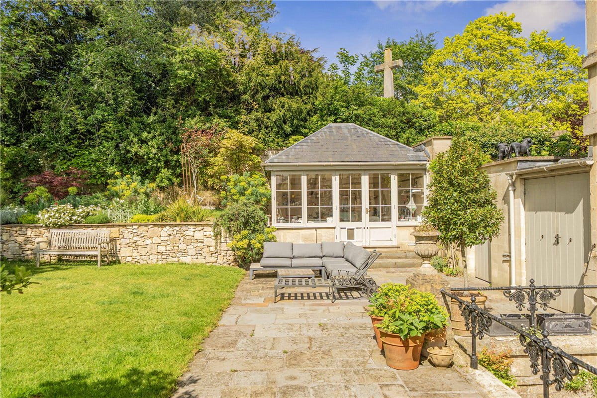 5 bedroom house, Queens Parade, Bath BA1 - Available