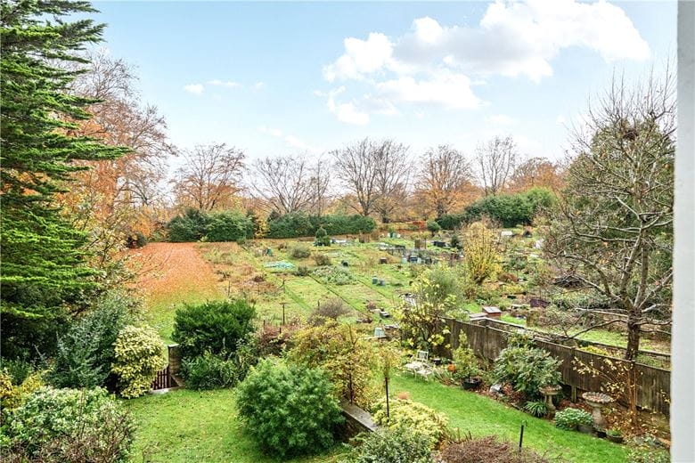 3 bedroom maisonette, Marlborough Buildings, Bath BA1 - Available