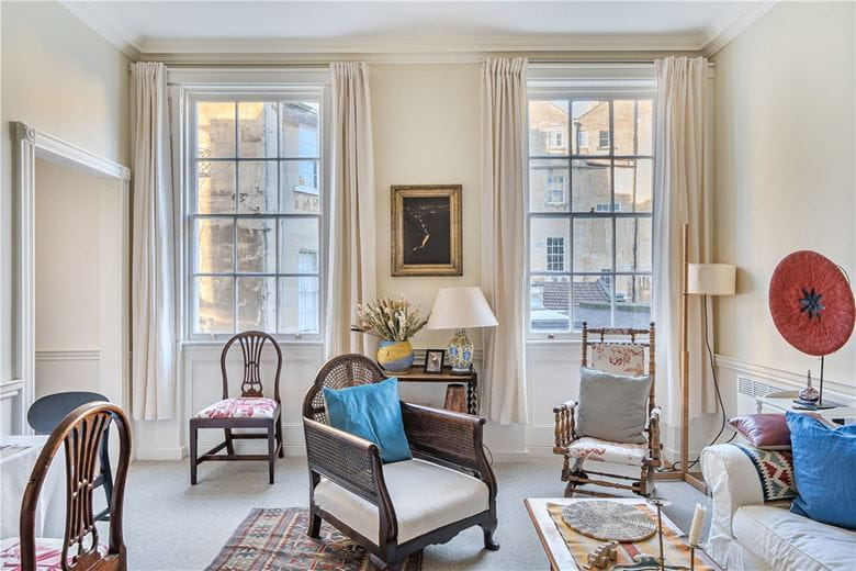 1 bedroom flat, Harington Place, Bath BA1 - Available