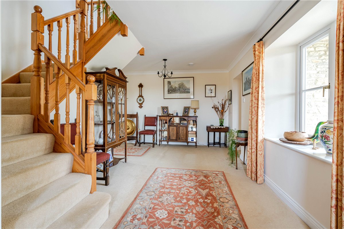 3 bedroom house, Tetbury, Gloucestershire GL8 - Sold STC