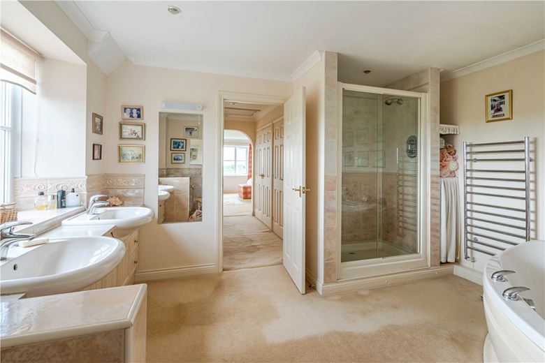 3 bedroom house, Tetbury, Gloucestershire GL8 - Sold STC