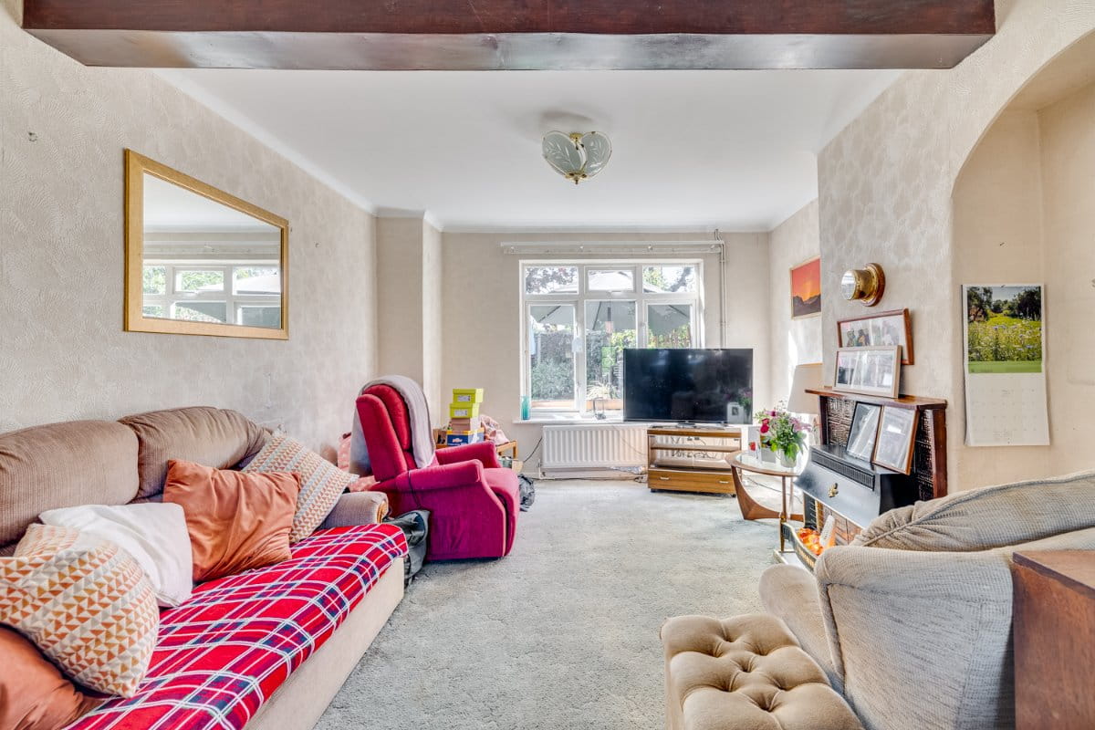 2 bedroom house, Barnes Avenue, London SW13 - Sold STC