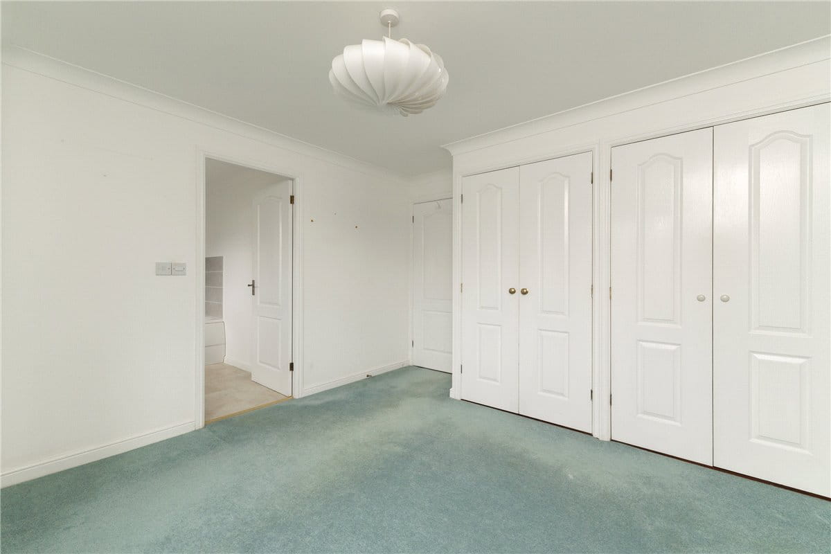 4 bedroom house, Damms Pastures, Highfields Caldecote CB23 - Sold