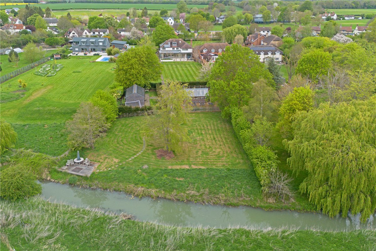 6 bedroom house, Rhee Meadows, Barrington CB22 - Sold