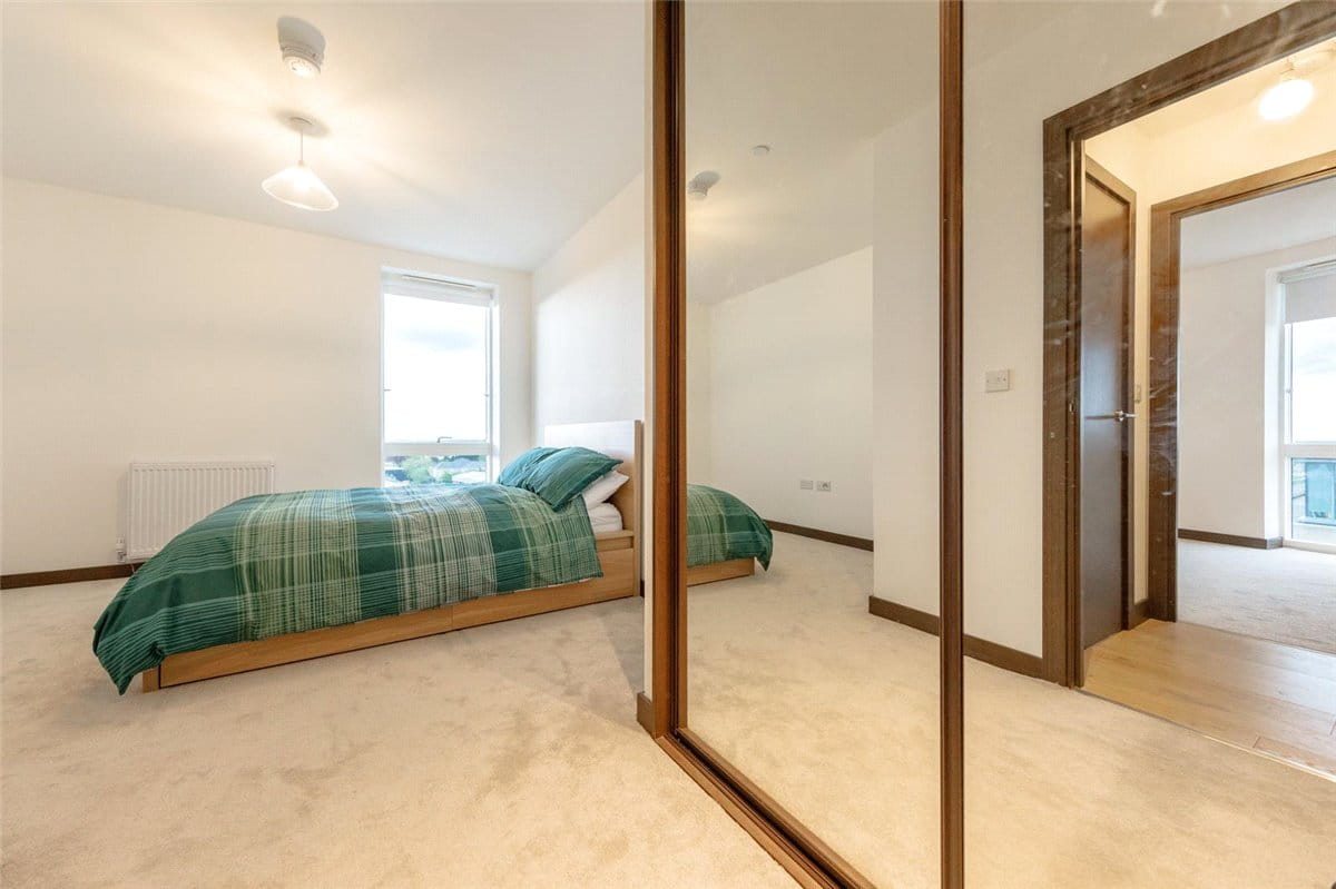 2 bedroom flat, 4 Station Square, Cambridge CB1 - Sold