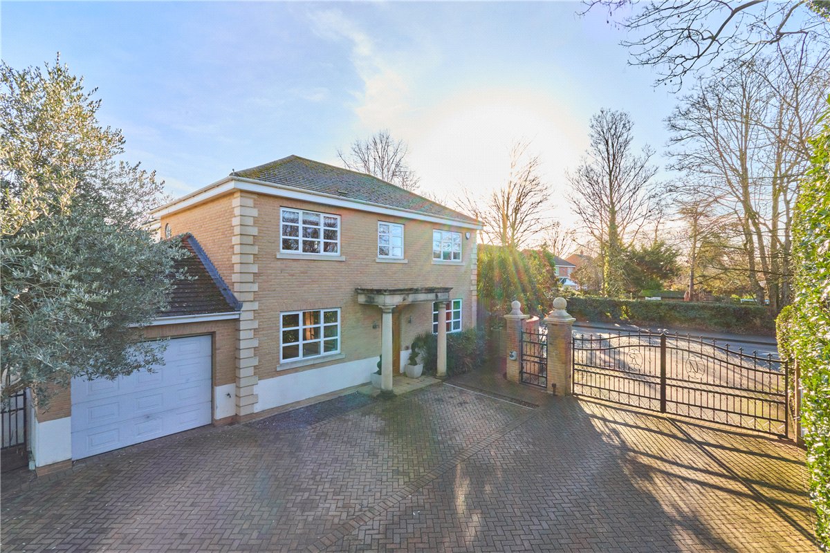 4 bedroom house, Mill Reef, Newmarket CB8 - Available