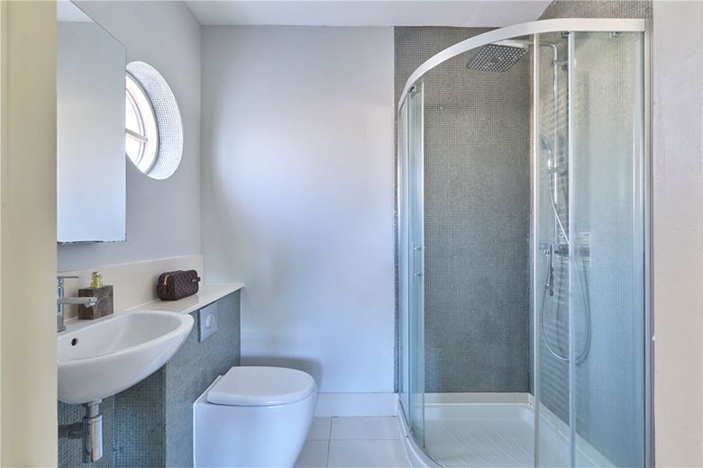 4 bedroom house, Mill Reef, Newmarket CB8 - Available