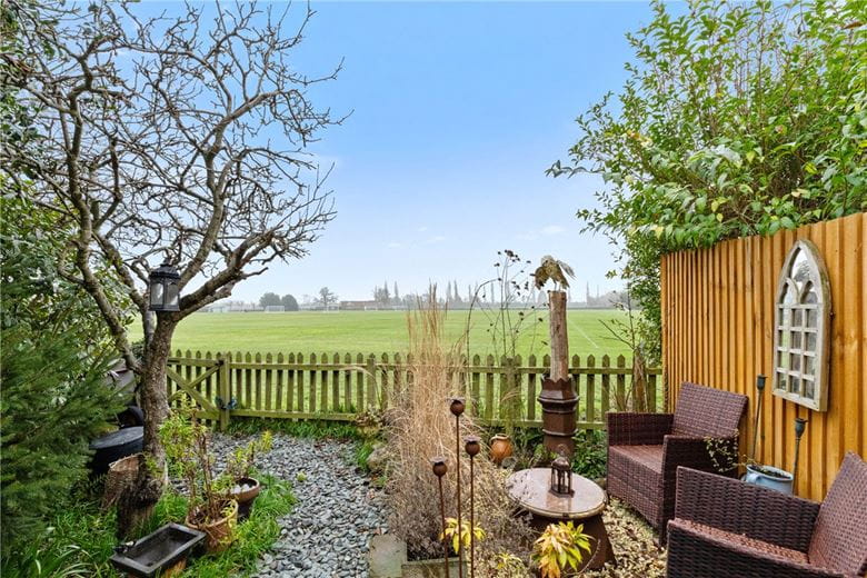 2 bedroom house, Selwyn Road, Cambridge CB3 - Sold