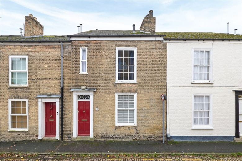 3 bedroom house, Saxon Street, Cambridge CB2 - Available