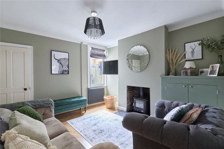 3 bedroom house, High Street, Cherry Hinton CB1 - Available