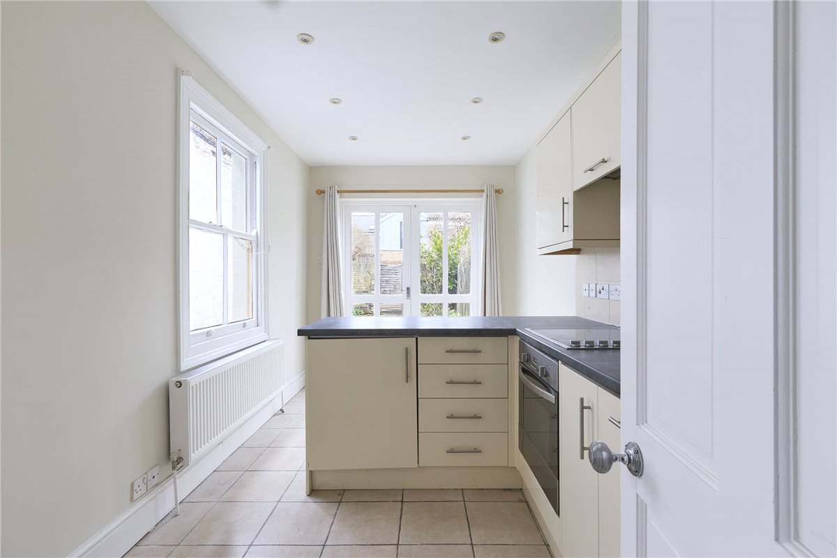 2 bedroom house, Victoria Street, Cambridge CB1 - Sold