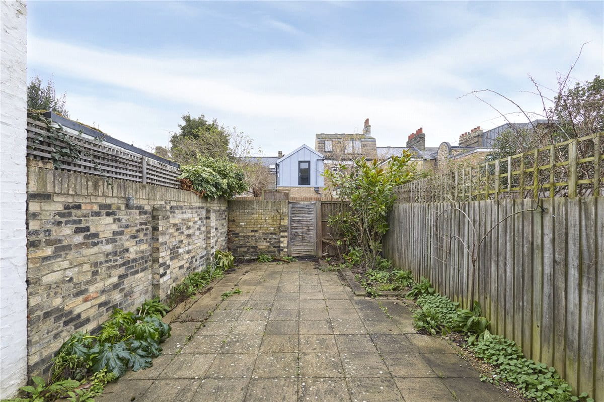 2 bedroom house, Victoria Street, Cambridge CB1 - Sold