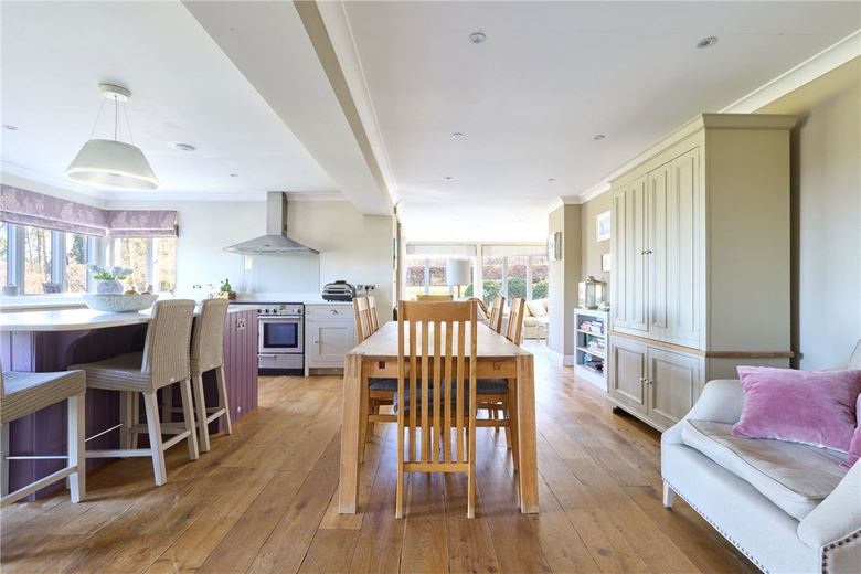 5 bedroom house, Centre Drive, Newmarket CB8 - Sold