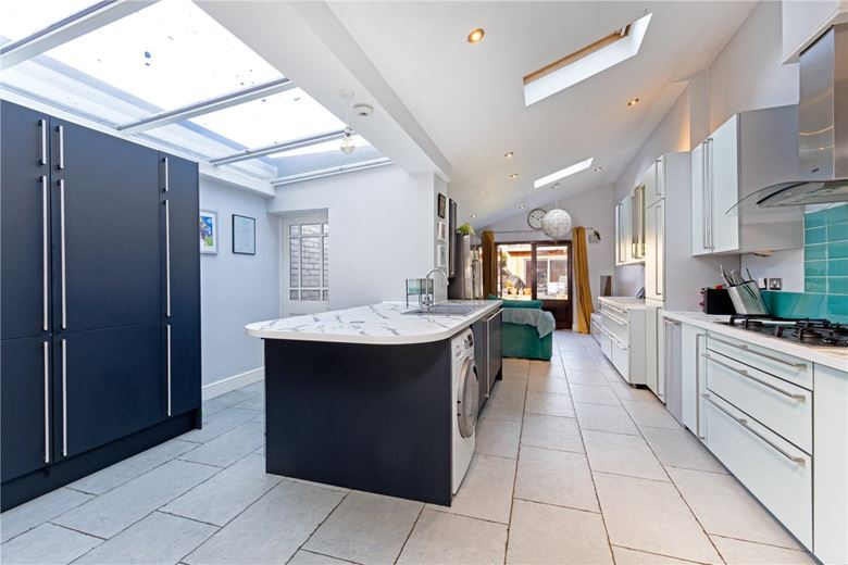 3 bedroom house, Humberstone Road, Cambridge CB4 - Sold