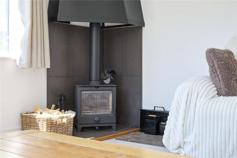 4 bedroom house, Newmarket Road, Kennett CB8 - Sold