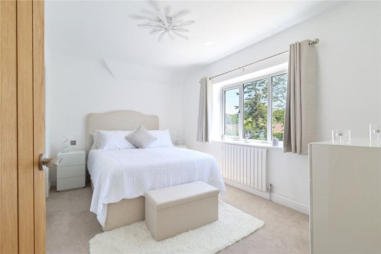 4 bedroom house, Newmarket Road, Kennett CB8 - Sold