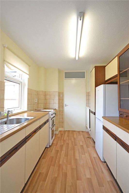 2 bedroom flat, Minerva Way, Cambridge CB4 - Available