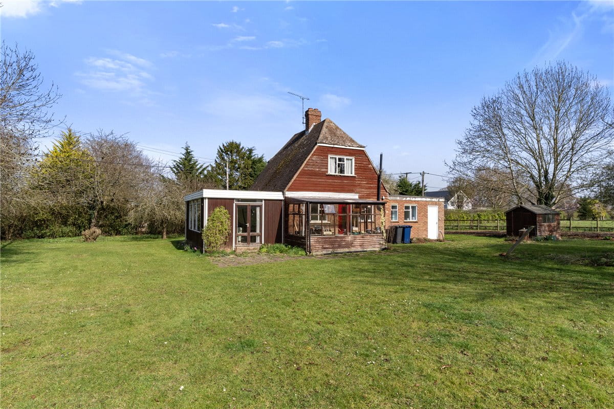 3 bedroom house, South Road, Abington CB21 - Sold STC