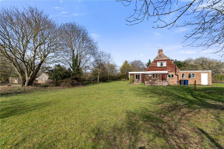 3 bedroom house, South Road, Abington CB21 - Sold STC