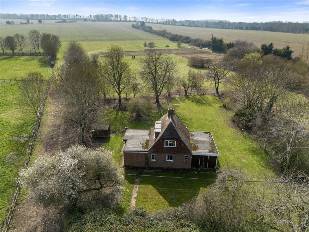 3 bedroom house, South Road, Abington CB21 - Sold STC