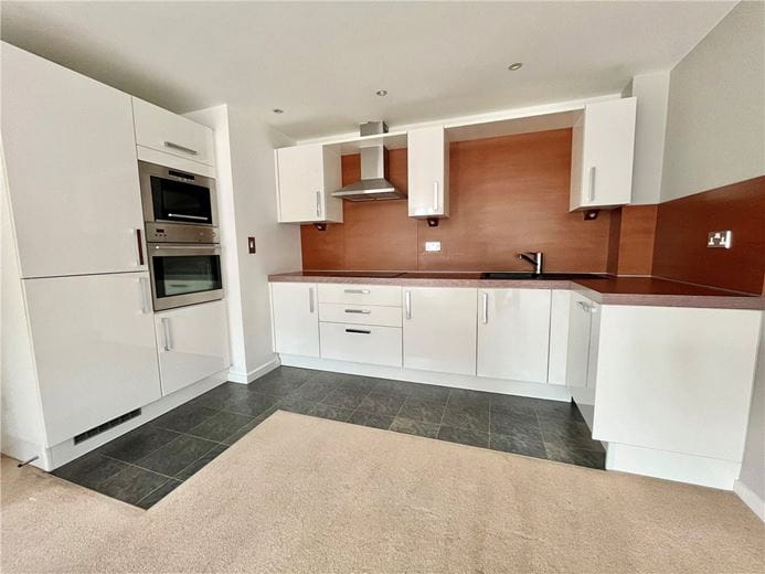 1 bedroom flat, Homerton Street, Cambridge CB2 - Sold STC