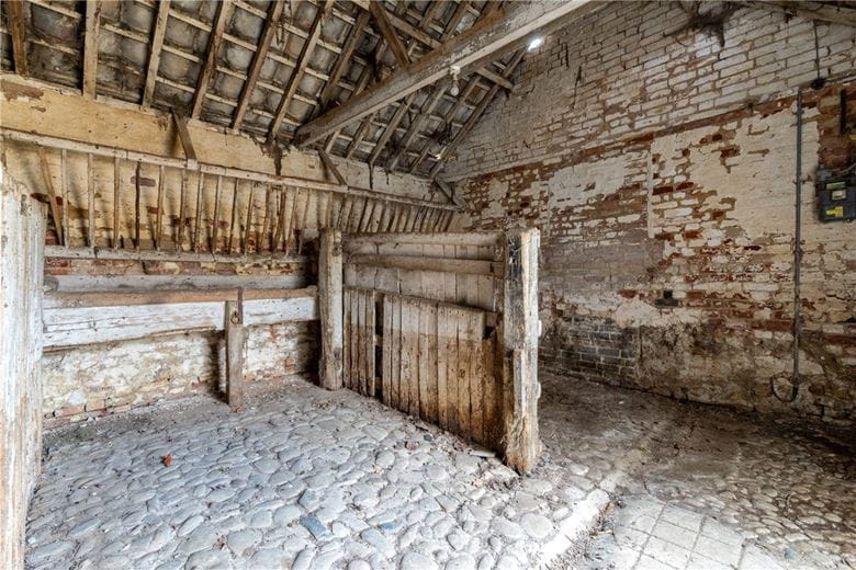 4 bedroom house, Hilton Road, Fenstanton PE28 - Available