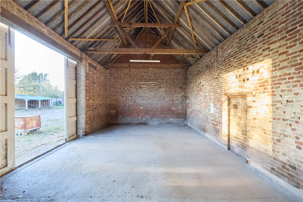 4 bedroom house, Hilton Road, Fenstanton PE28 - Available