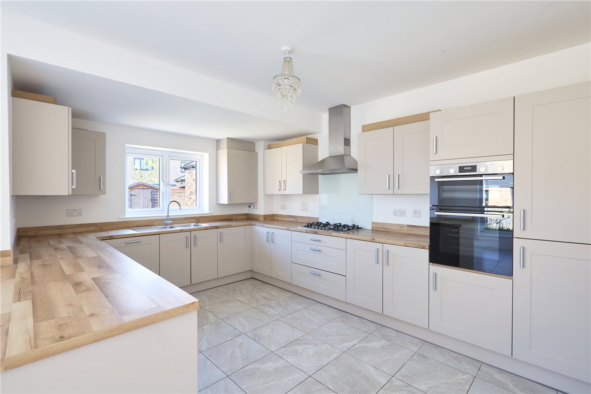 5 bedroom house, Britannia Road, Northstowe CB24 - Available