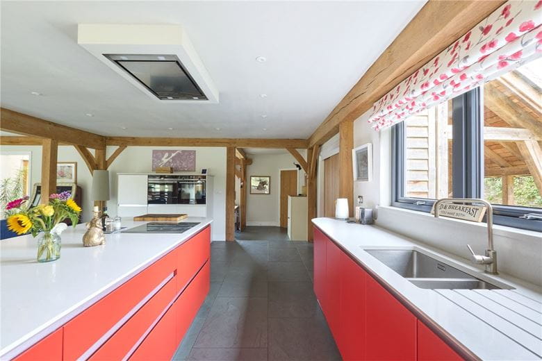 4 bedroom house, Ermine Street, Caxton CB23 - Available