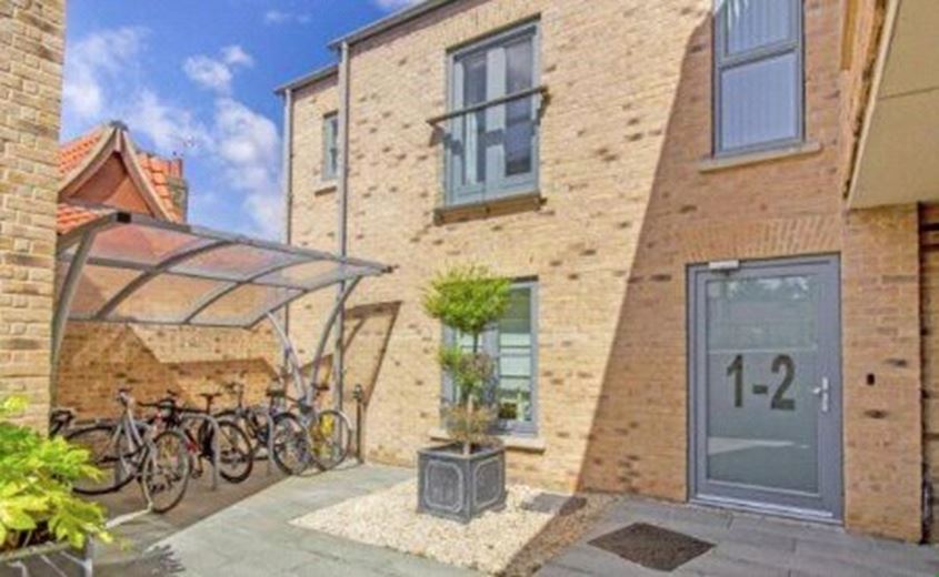 1 bedroom flat, Warkworth Street, Cambridge CB1 - Available