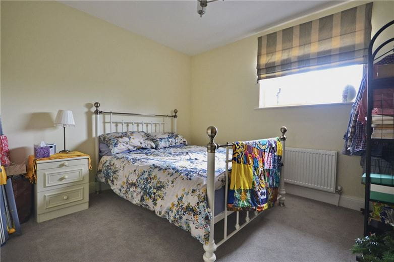 3 bedroom flat, Queen Ediths Way, Cambridge CB1 - Available
