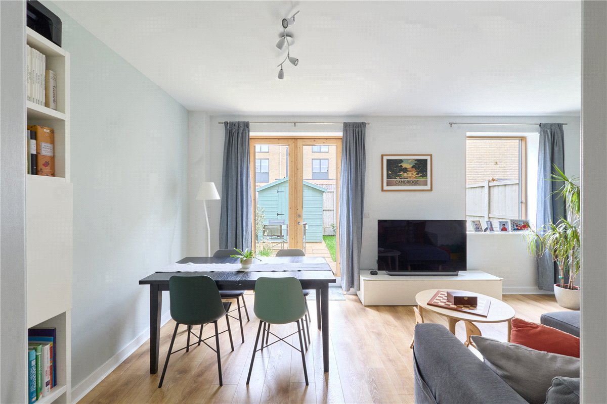 2 bedroom house, Forbes Close, Trumpington CB2 - Sold STC