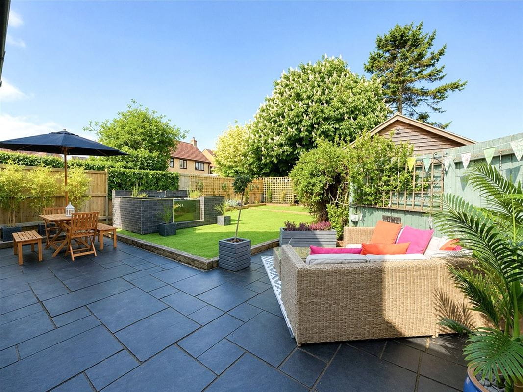 5 bedroom house, Water Lane, Oakington CB24 - Available