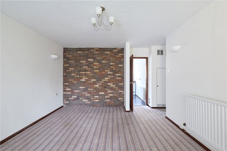 6 bedroom bungalow, Church Street, Thriplow SG8 - Available