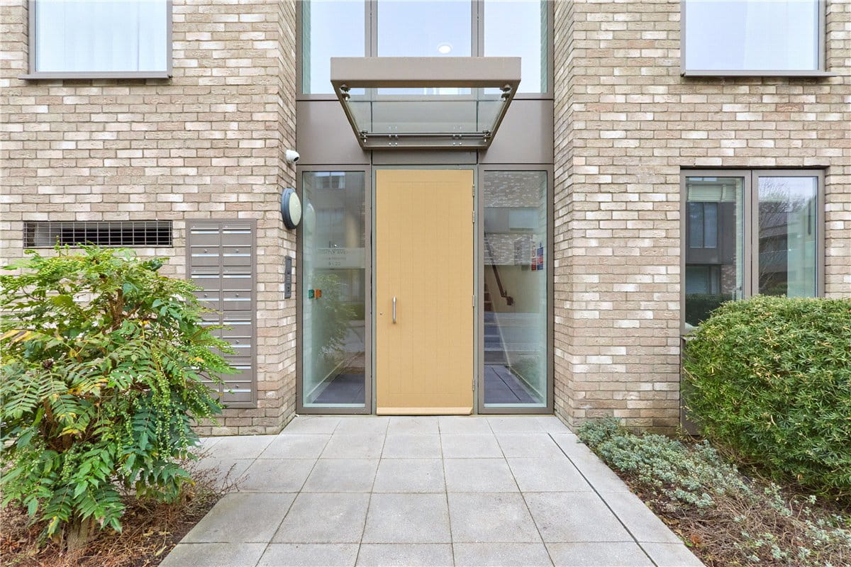 2 bedroom flat, Knightly Avenue, Cambridge CB2 - Available