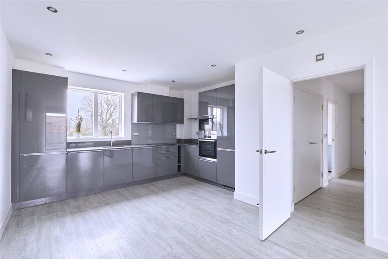 2 bedroom flat, Knightly Avenue, Cambridge CB2 - Available