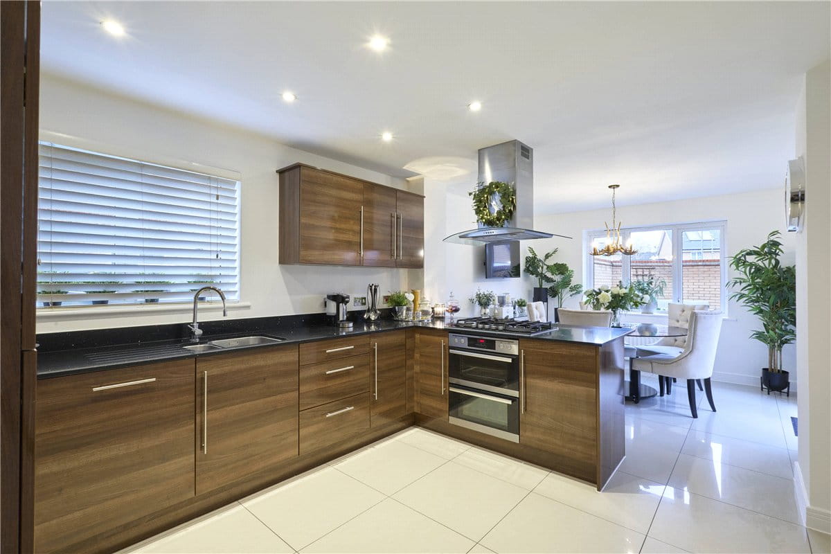 5 bedroom house, Primrose Lane, Impington CB24 - Available