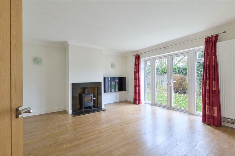3 bedroom bungalow, High Street, Waterbeach CB25 - Available
