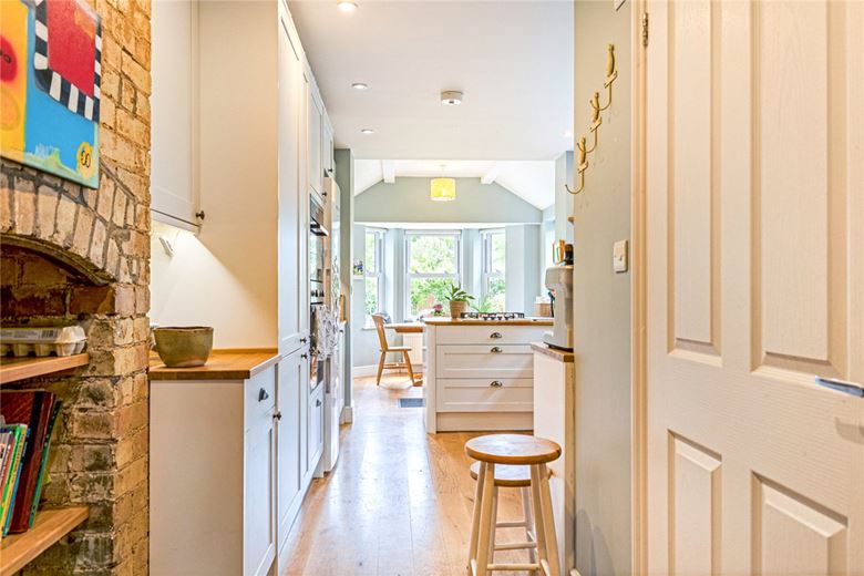 4 bedroom house, Fulbrooke Road, Cambridge CB3 - Available