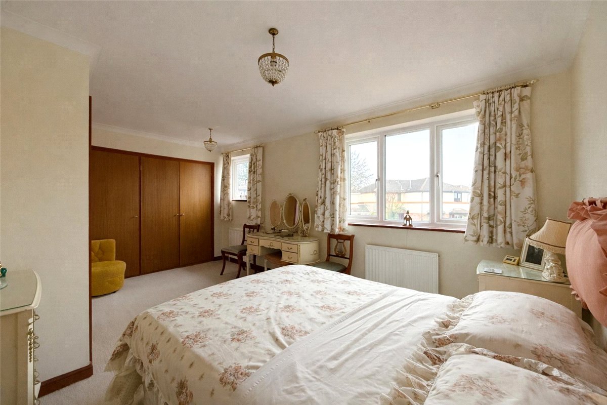 2 bedroom house, Fairlawns, Newmarket CB8 - Available