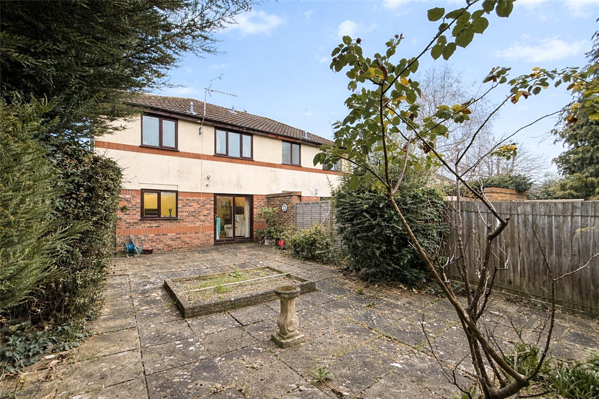 2 bedroom house, Fairlawns, Newmarket CB8 - Available