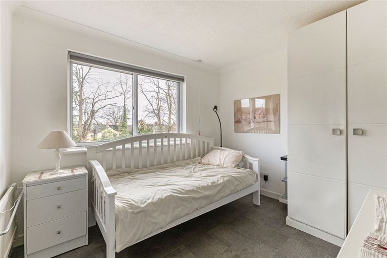 3 bedroom flat, Cavendish Avenue, Cambridge CB1 - Available